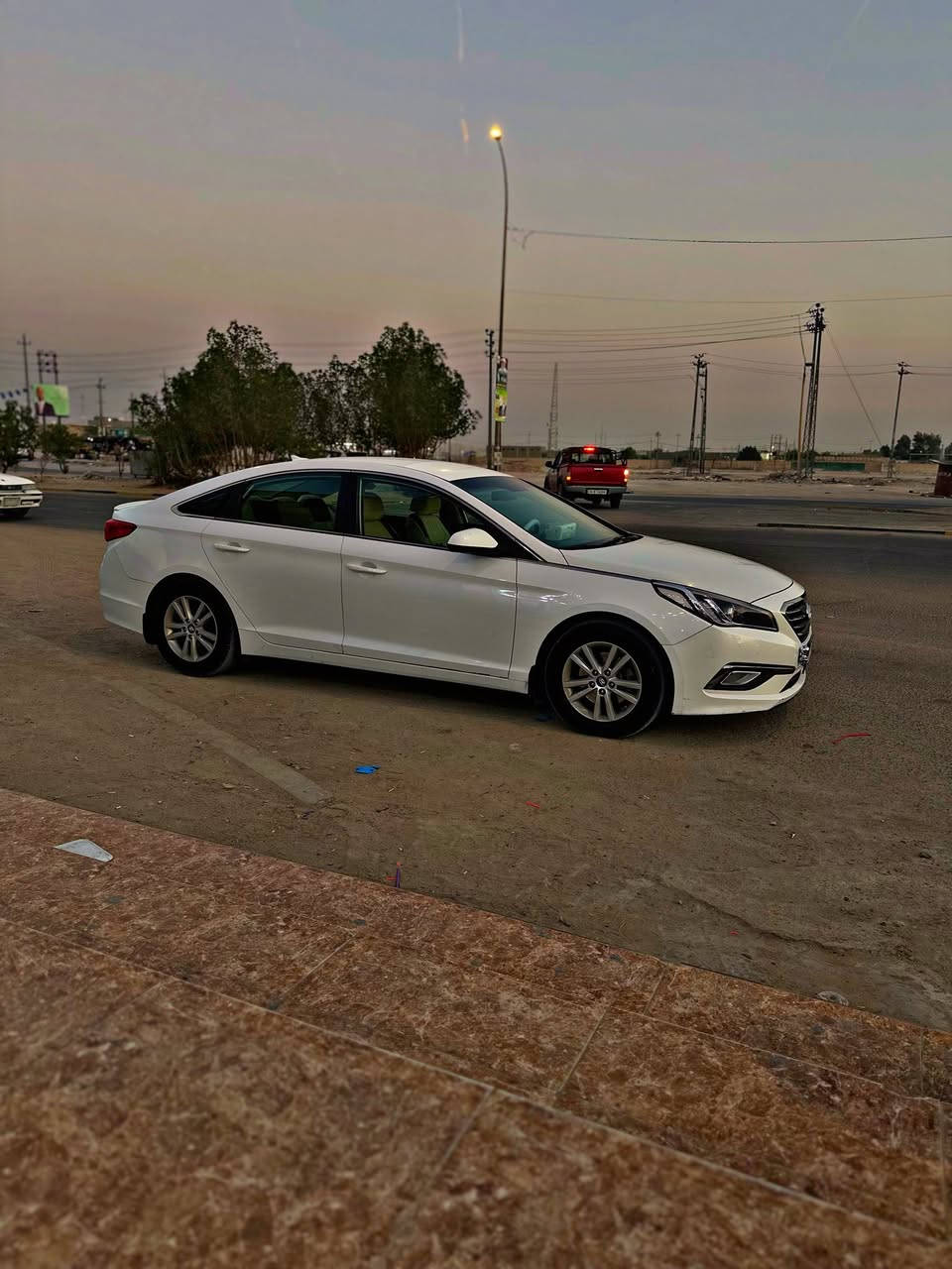 سلام عليكم سوناتا 2015شكل الجديد سيارة بأسمي ارقام انكليزية سيارة مثل بالصور جديدة نضيفة مكينة كير حدادية بس البنيد مبدل العنوان :بصرة /خور الزبير السعر!117نهايتة ***********
