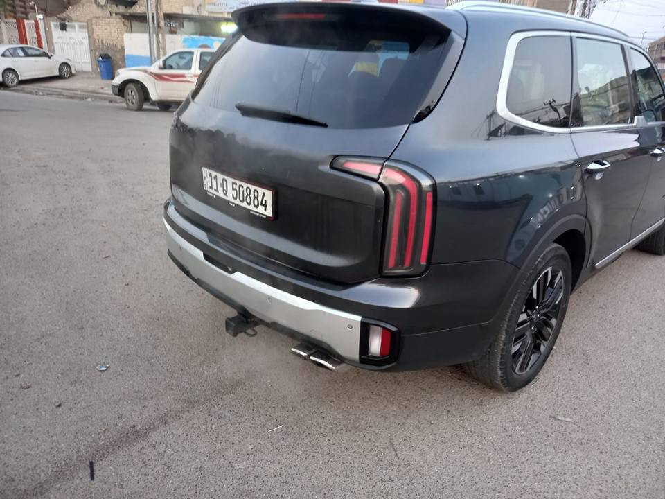 تفاصيل اكثر عن السياره مع الصور
***********كيا تلورايد ٢٠٢٣ برستيج أعلى فئه وارد امريكا ضرر خلفي بالجنطه كما موضح بالصور فول مواصفات ماشيه ١٩ ميل السعر ٣٤٠ أي استفسار بخصوص السياره ارجو الاتصال على الرقم *********** بغداد, العراق
