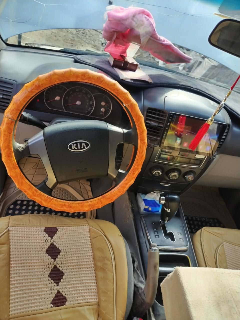 السلام عليكم سورنتو ٢٠٠٧ رقم انكليزي بأسمي رقم بغداد دولي وارد امريكي بيها جاملغ فقط ومصبوغه حزام جماليه اثر جراد مكينه ٦ سلندر مكينه كير حداديه تبريد خير من الله العنوان الديوانيه البدير السعر ٨٥ وبيه مجال بسيط للاستفسار الاتصال على الرقم ***********
