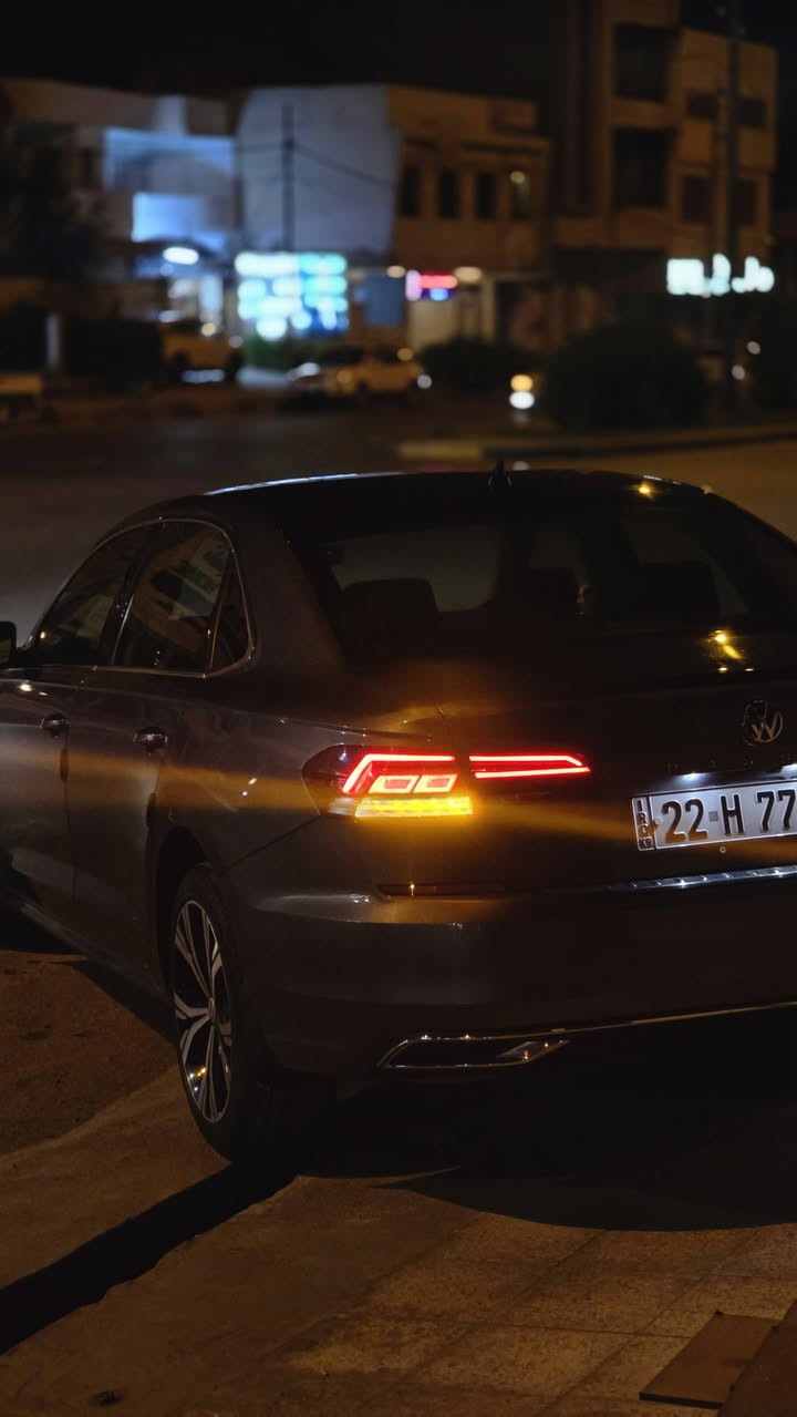 السلام عليكم 
Volkswagen 
Passat
2021
R_lineفول مواصفات
محرك  4سلندر 2.0 توربو 
كشنات جلد تدفئة 
فتحة سقف 
كامره خلفيه 
رادر 
بصمه 
مثبت سرعه 
مراقبة النقطة العمياء 
تشغيل عن بعد 
لايتات زنون ليد 
ابل كاربلاي للاستفسار خاص او ***********
