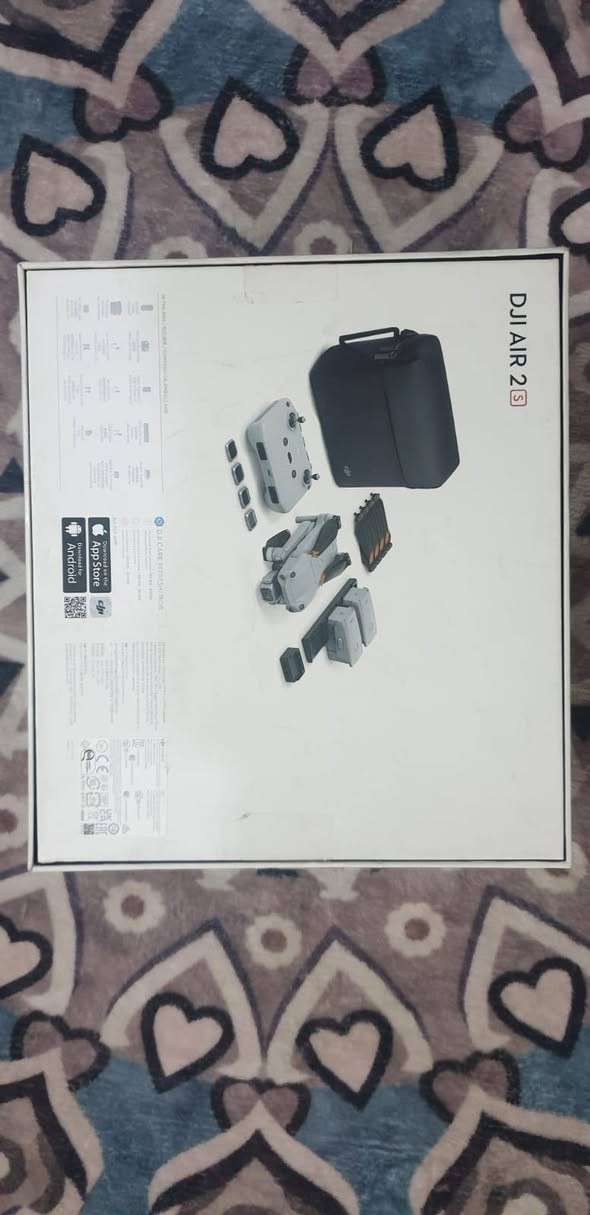 السلام عليكم ورحمة الله وبركاته
درون من شركة dji air2s 
شبه جديدة استعمال جدا جدا قليل
معروضة للبيع في بغداد اللي يحب يستفسر عنها رقم صاحبها ***********
اعتذر اذا لم تجد رد مني انا فقط قمت بالنشر نيابة عن صاحب الدرون بسبب عدم استخدامه للفيس
