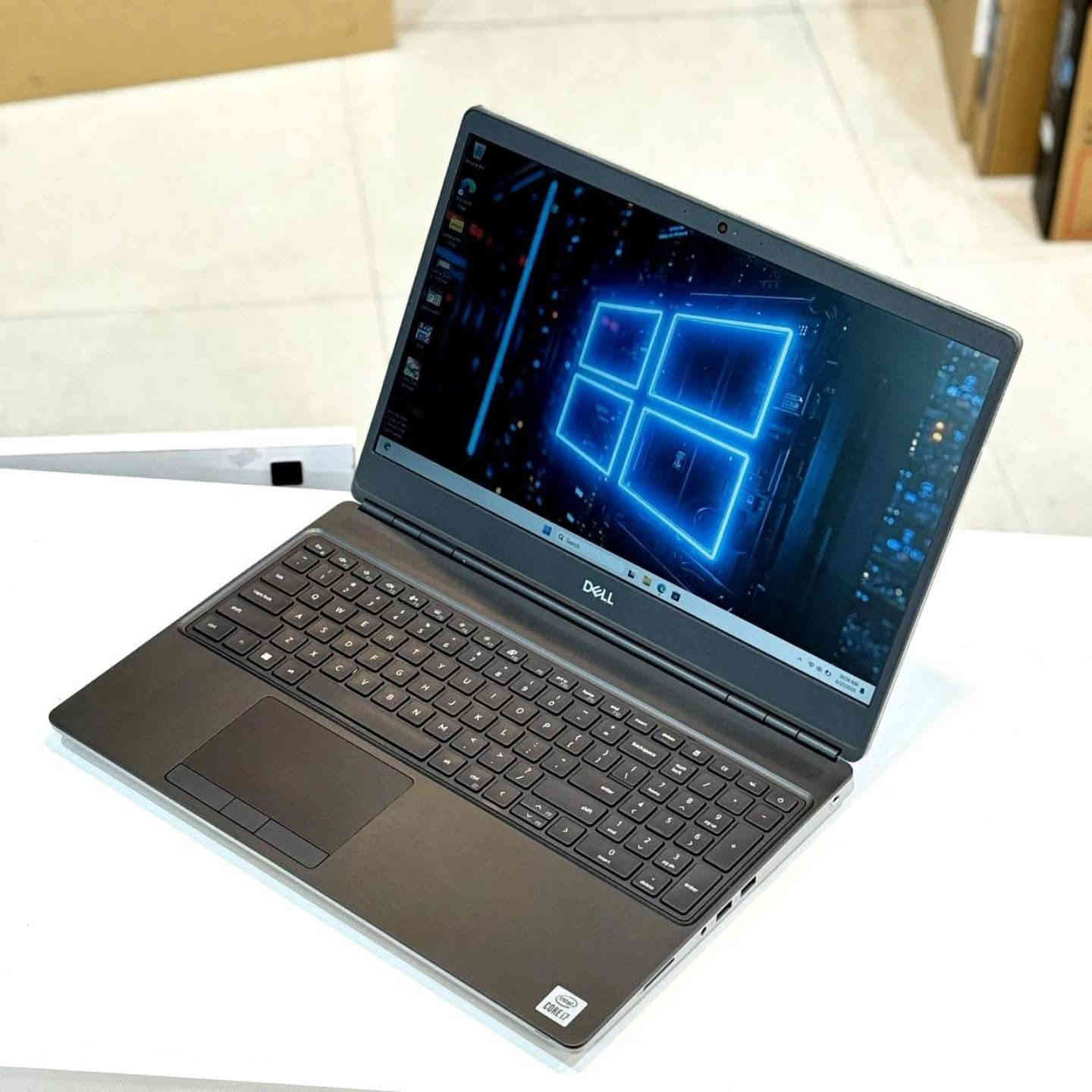 عرض خاص للبرامج الهندسية والامن السيبراني و الألعاب 
لابتوب دل precision من فئة  الجيل العاشر ورام ٣٢  كيكا  و كارت شاشه 20 كيكا مقسم داخلي 16 كيكا و وكارت شاشه خارجي 4  كيكا
بنظافة عالية جدا 

💭 مواصفات اللابتوب⚡⚡⚡⚡ ⬇️

Dell Precision 7550♦️
Core i7-10 H♦️
Ram.     16 GB DDR 
Hard Disk.      512 ssd M.2 NVMe 
INTEL UHD Graphics - 16 gb
Nvidia Quadro T1200 - 4GB
15.6 FHD 
Dell Chrger 180 Watt
windows 11 Pro

لابتوب Dell precision 7550
كوراي سفن - الجيل العاشر فئه H
رام: 32  كيكا  نوع DDR4 
هارد: 512GB كيكا - SSD
كارت شاشة داخلي ١٦ كيكا 
كرت شاشه خارجي 4 كيكا 
حجم الشاشه 15.6  انج 
كيبورد ضوئي - ليزري ( عربي - انكليزي)
السعر: ٦٨٠  الف دينار فقط.

🎁🎉  الهدايا والملحقات 🎉🎁

♡ حقيبة
♡ ماوس 
♡ شاحنة 
♡ ماوس باد

⭐️ يوجد توصيل لجميع محافظات العراق 🚚
♡ 5 ألف لبغداد.
♡ 7 ألف لجميع المحافظات.

📝 للحجز والاستفسار، 
يرجى التواصل معنا عبر ماسنجر الصفحة
او عبر الواتساب: ***********
🤝 مركز نانو تكنولوجي 
لبيع وشراء اللابتوبات المستخدمة في العراق
العنوان: بابل - المحاويل - حي الاسرة 

ضمان من اي عطل لعشرة أيام لجميع القطع.
