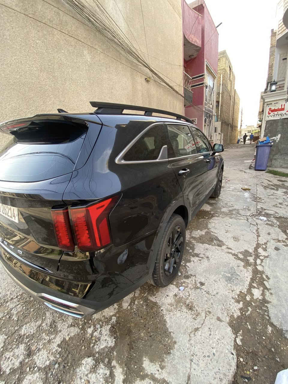 سورنتو KIA 

فول مواصفات.     مديل 2022 

سياره وارد أمريكي 

سياره بيهه 3  قطع 

1جاملغ خلفي 
2 بابين مرشوشات ب امريكا كلير فقط 

+7راكب

سياره ماشيه  26 الف 

اي نقص ما بيهه 

سعرهه 180 وبيهه مجال بصيط 

مكاني بغداد البلديات 

للستفسار 
***********
واتساب فقط
