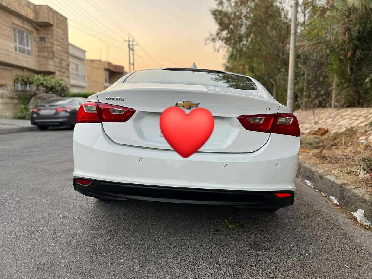 على بركة الله
رجاءا اقرا المنشور اولا
سياره مو اليا معروضه يمي ابيعها اخذ عموله بعد الاتفاق من طرفين 

للبيع بالنقد فقط
رجاءا فقط نقد

شوفرليت ماليبو
موديل 2023
مواصفات Lt
رقم أربيل الجديد
هزة جديده
سنويه ممنتهيه..... 
 مكينه ١٥٠٠ توربو.. قطعتين تبريد... كشن سائق كهربائي.. شاشه جبيره.... كامره دواره
كشنات مخملي.... كشنات تدفئه... اوتو ستوب... كروز سرعه... تحديد مسار... قياده اليه.... رادارات.... تحكم استيرن... داتا شوب
سياره بدون دواخل... ايرباكات استيرن
بجم كبس... صندوق كبس....
بيها ٤قطع صبغ مع السقف
ابيعها عام.......

سياره موجوده باربيل عينكاوة
شرط تحويل او وكاله
عليها غرامات ينزل من سعرها تقريبا ورقه

صور حادث مرفق ويا صور 

السعر ١١٨ عدا العمولة

للإستفسار الاتصال على الأرقام التاليه
***********
***********
*********** واتساب
