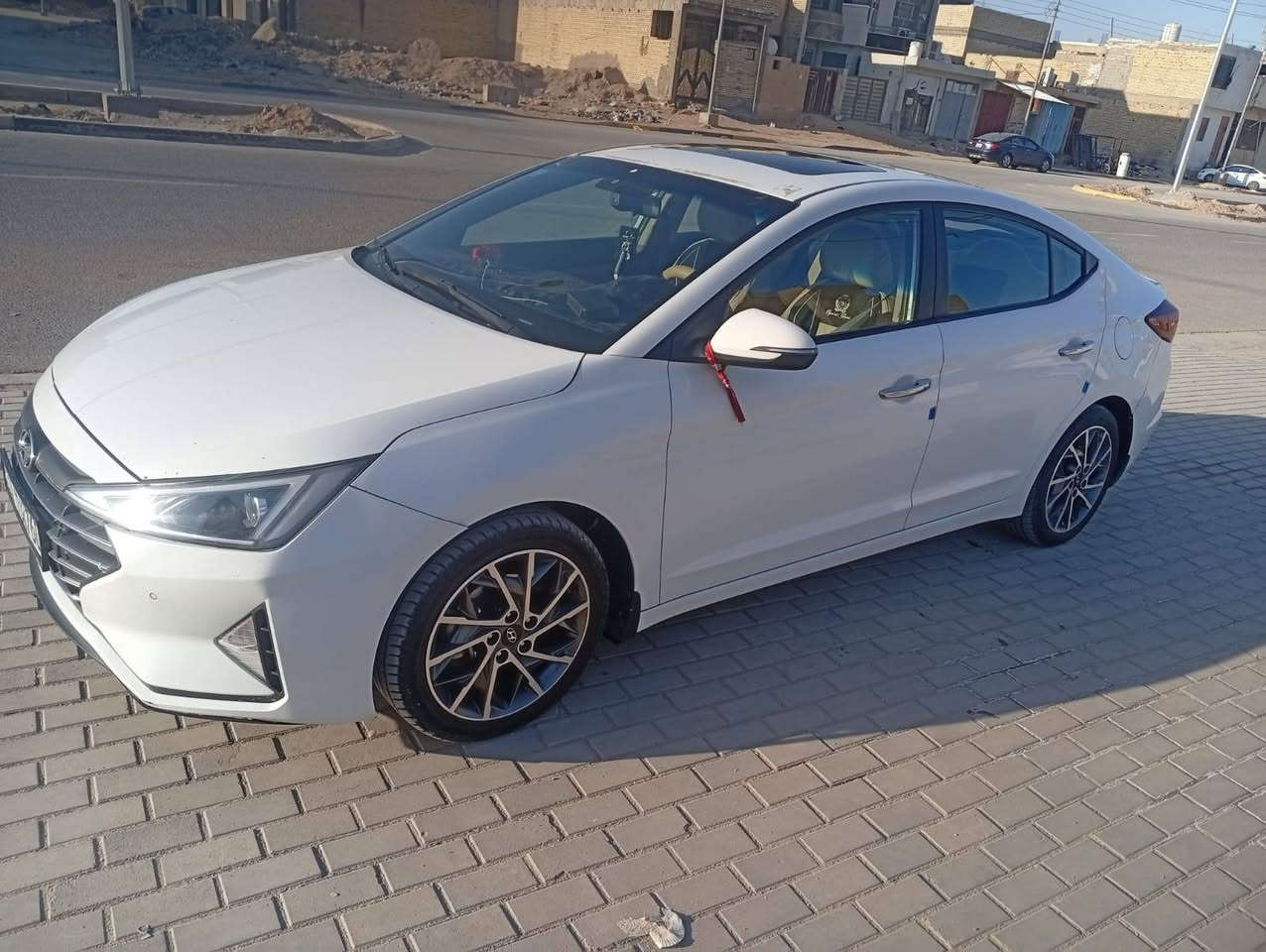 النترا مديل 2020 فول مواصفات كفاله عامة من كلشي كير مكينه  كشر كلها كفاله ماشيه 160 رقم بغداد دولي سنويه ل2030  مكان السياره كربلاء مكلف بالنشر رقم صاحب السياره وتصل عليه سعر 170 
***********
