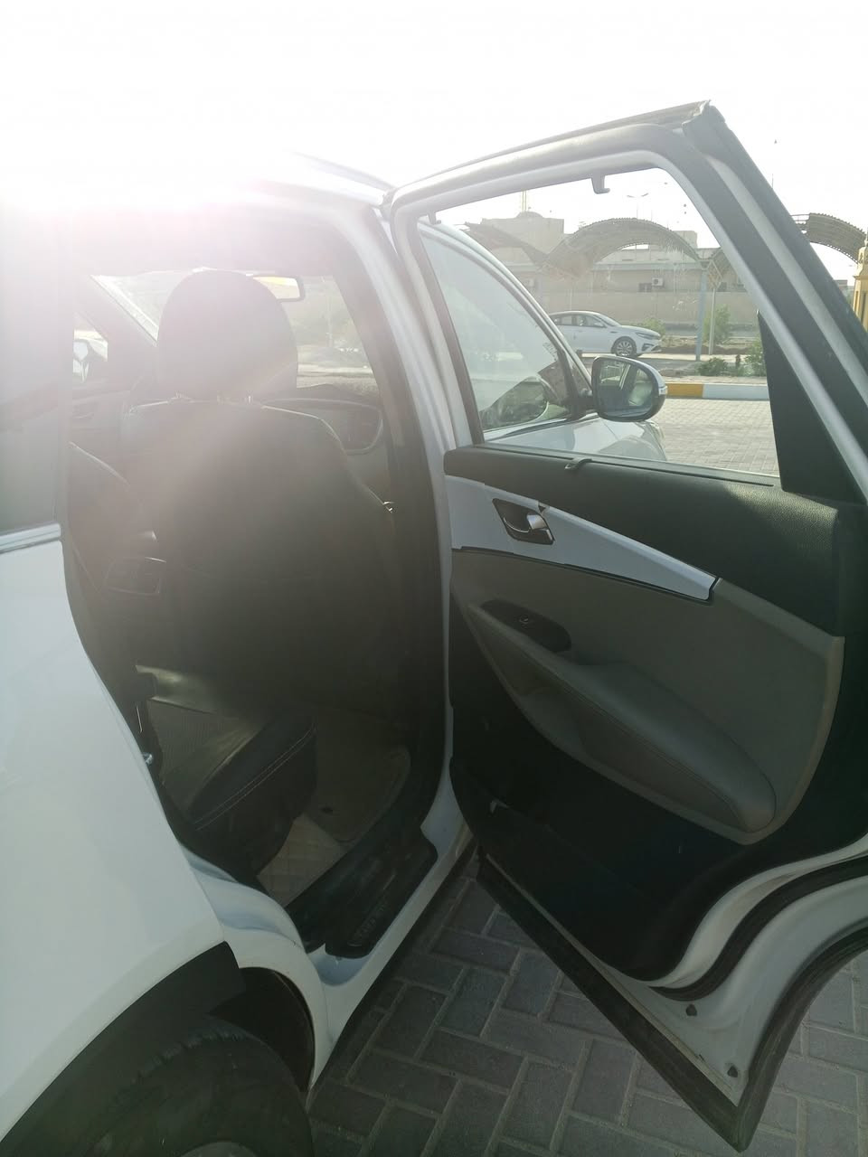 للبيع .... للبيع
سورنتوا موديل 19 مكفولة كفالة عامة 
للاستفسار الاتصال على الرقم 
***********
