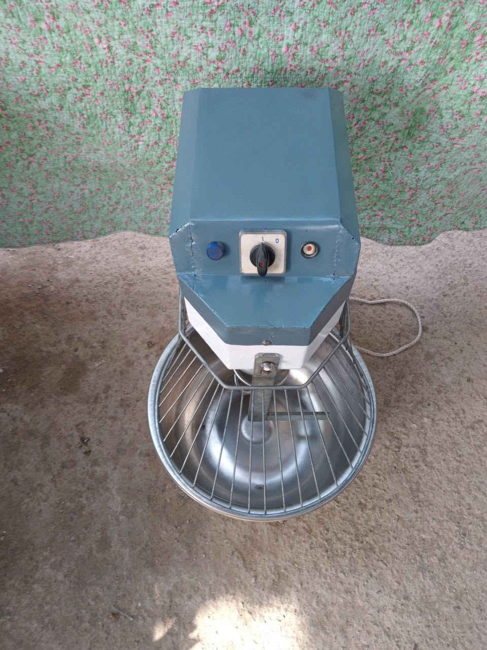 السلام عليكم 
للبيع عجانه لولبي 5 كيلو السعر (١٦٥)
مكاني جكوك قريب على الكاظمية ***********
