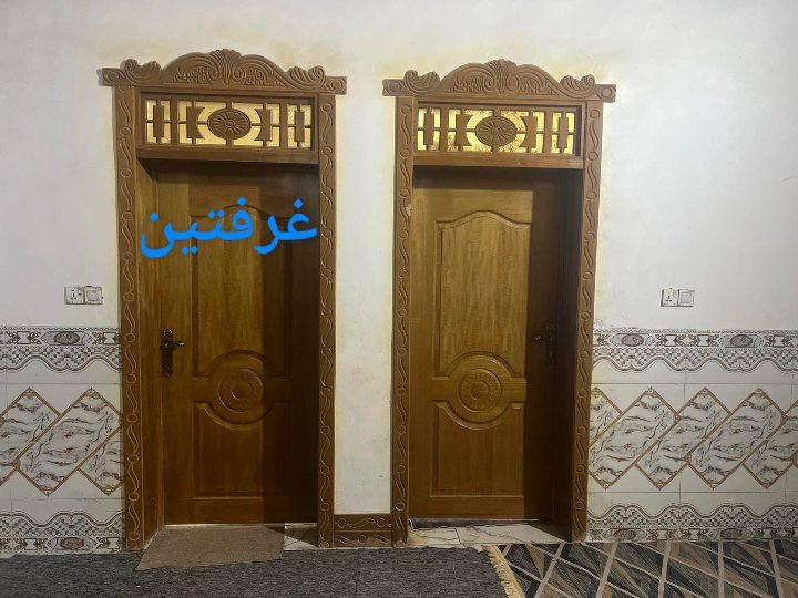 سلام عليكم الشرائي يجي خاص ويدلل
بيت 130متر بناء طابوك جمهوري الأساس صب كونكريت والسقف صب كونكريت 
غرفتين 
صاله 
مطبخ 
استقبال
حمام داخلي 
حمام خارجي
تشاريف كامله
الارضيه بورسلين
الجدار سيراميك ابو 120
بورك كامل 
السعررر 57وبي مجال 
المكان النجف الأشرف عله جهت شارع المطحنه عمود 321
*********** متوفر واتساب
