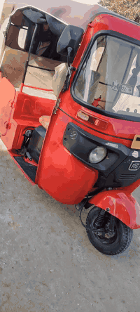 سلام عليكم شباب تكتك البيع موديل 2022/طالعه شهر8 مكاني ذي قار قلعه سكر رقم كربلاء ومداور ثاني يوم محرك كفاله عامه وگشر ضربه بل الغد فقط معجون ماببه خياس مابيه تكتك نضيفه مال جناي مستعجل عل بيعه السعر8000000ونص/وبيه مجال الشراي واني خادم خاص مامتواجد/ ‏ ‪0784 951 3027‬‏
