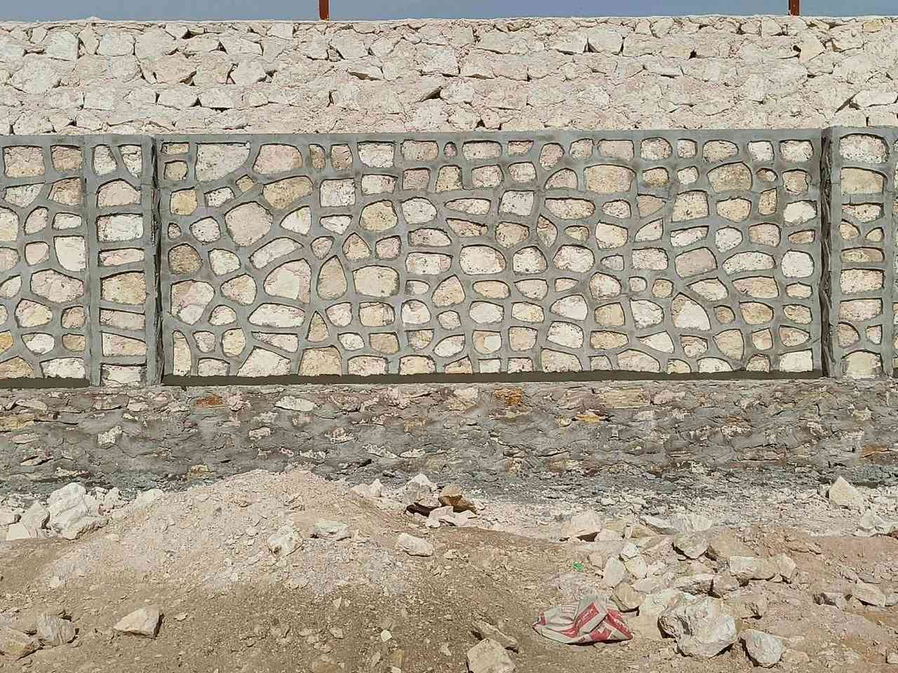 سلام عليكم خلفه متفرغ لجميع انواع البناء ***********
