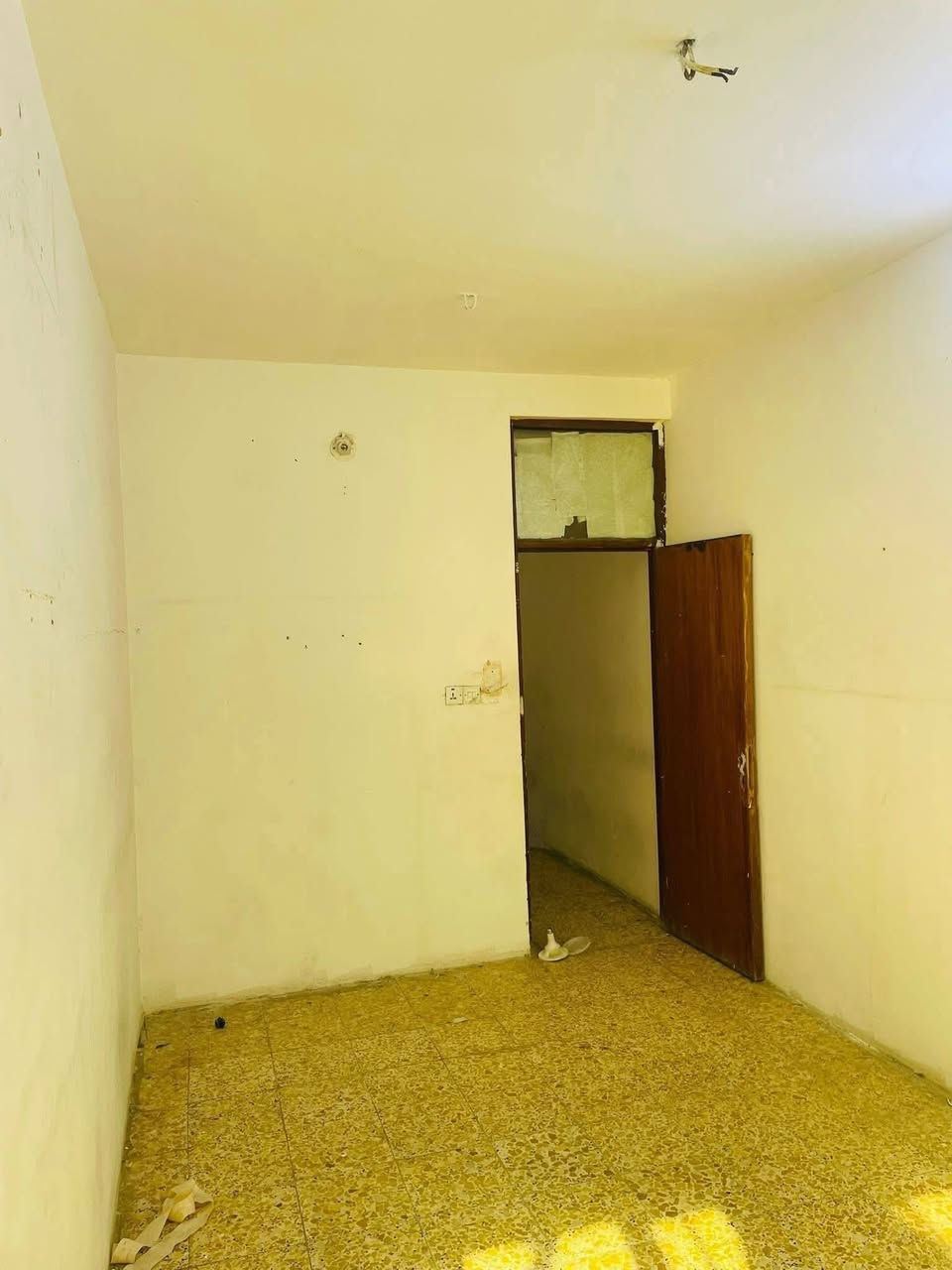 يا الله
مشتمل للبيع في منطقة الشعب حي التجار الثانية الي مقابل كلية الامام الكاظم ع/ شارع اسواق عبدالرحمن/ شارع عريض١٥
المساحة ٥٧ متر
واجه ٣ متر
نزال ١٩ متر
يحتوي على صالة خطار ومطبخ ومنور وخدمات بكل طابق وثلاث غرف نوم
السعر ١٥٥مليون
للاستفسار
مكتب الحضارة للوساطة العقارية
***********
