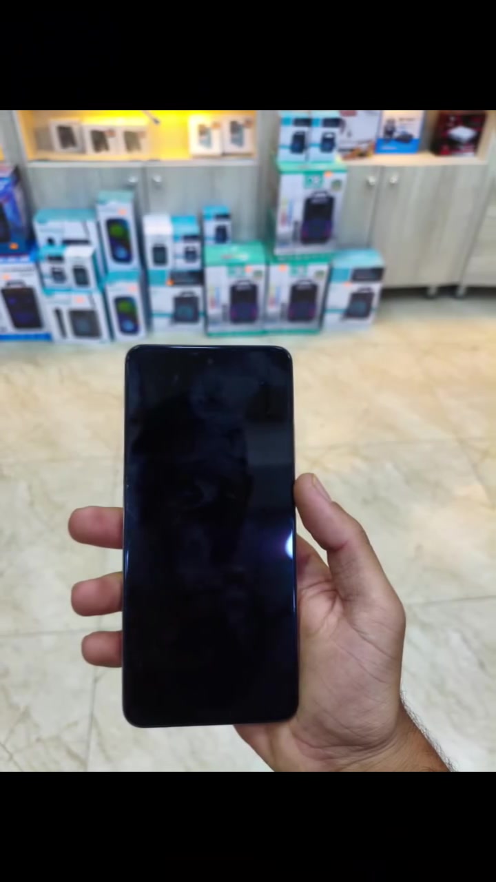 جهاز ريلمي c55 جهاز مستعمل شرط جهاز ما مفتوح افحص قبل لا تستلمه ذاكره 256 جهاز نضيف سعره 135 توصيل فقط داخل نجف تواصل ***********
