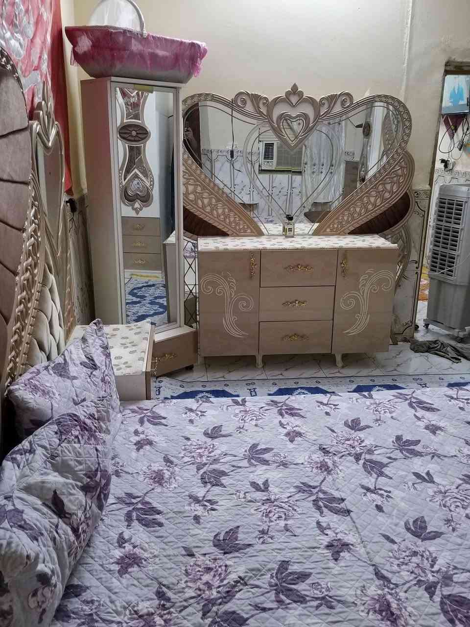 آلُـۜسـۨۚ(✋)ــِۖلُأمٌ ؏ـليۜـ(💜)ـكـۜم غرفه 🇹🇷تركي متكونه 9قطع نضافة ميه بل ميه  اي استفسار خاص او انتصال عل رقم ***********بي وتساب
