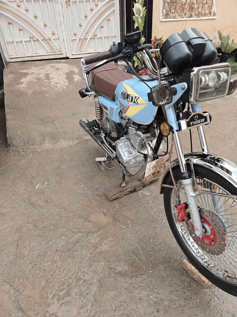 السلام عليكم درجه تايكر للبيع موديل2025 مكفوله كفاله عامه وراق وكاله الاستفسار عله هذا الرقم ***********
