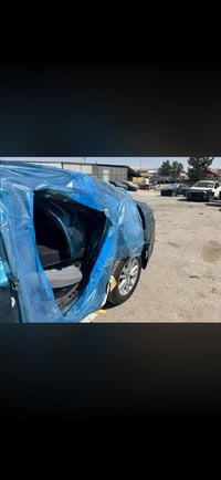 كامري 2025 هايبرد رقم بغداد لون فيروزي مميز مواصفات LE ماشية 6000 ميل ...