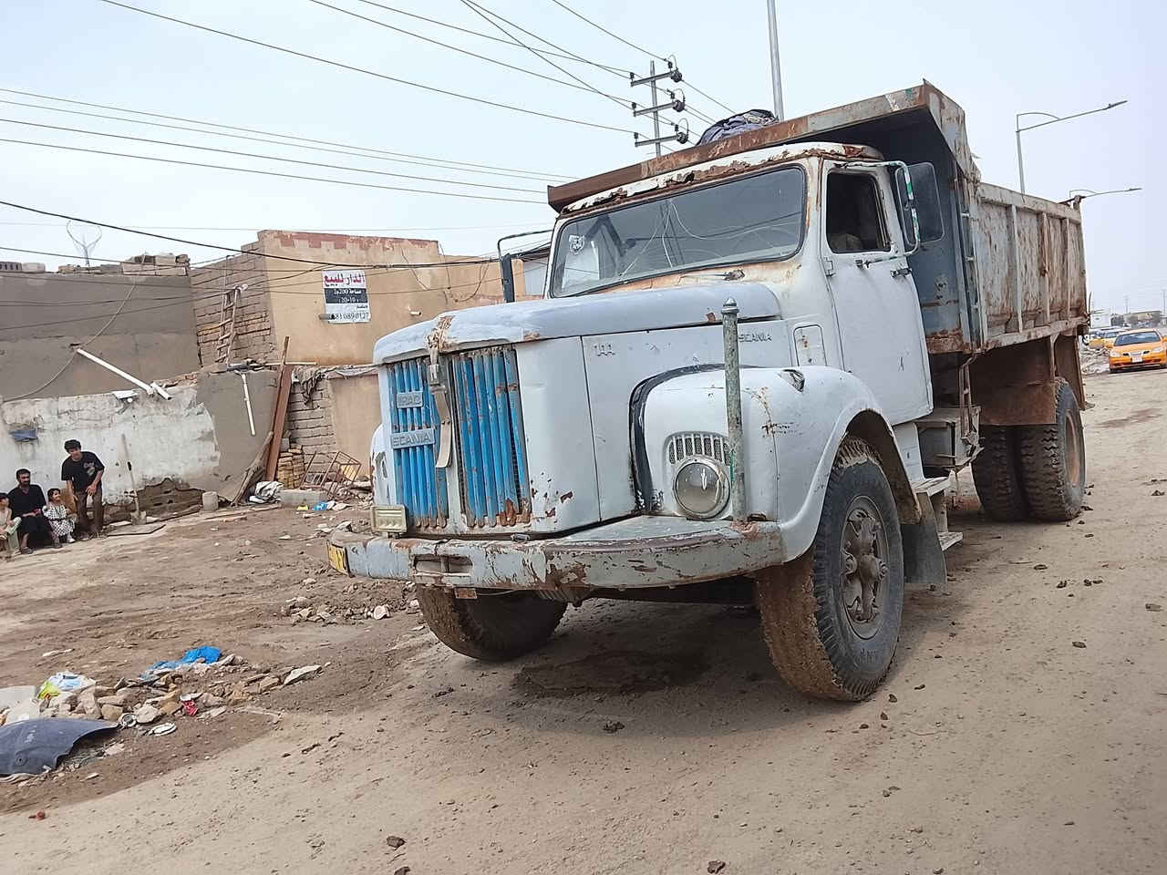 السلام عليكم سكانيه 111 مكينه عادي كير 5ب5 اكسنه ملاكم تخم تاير سياره جهاز العمل 
مكان الناصريه مركز 
***********
