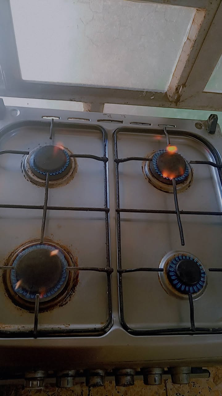 سلام عليكم طباخ شغال من طول لطول فرن وكلشي ثلاجه خير من الله شغاله ثلج للبيع قفل ١٥٠ سعر نهائي


**إذا كنت صاحب هذا الإعلان وتريد حذفه لأي سبب، رجاءا أرسل رسالة إلى الدعم الفني**