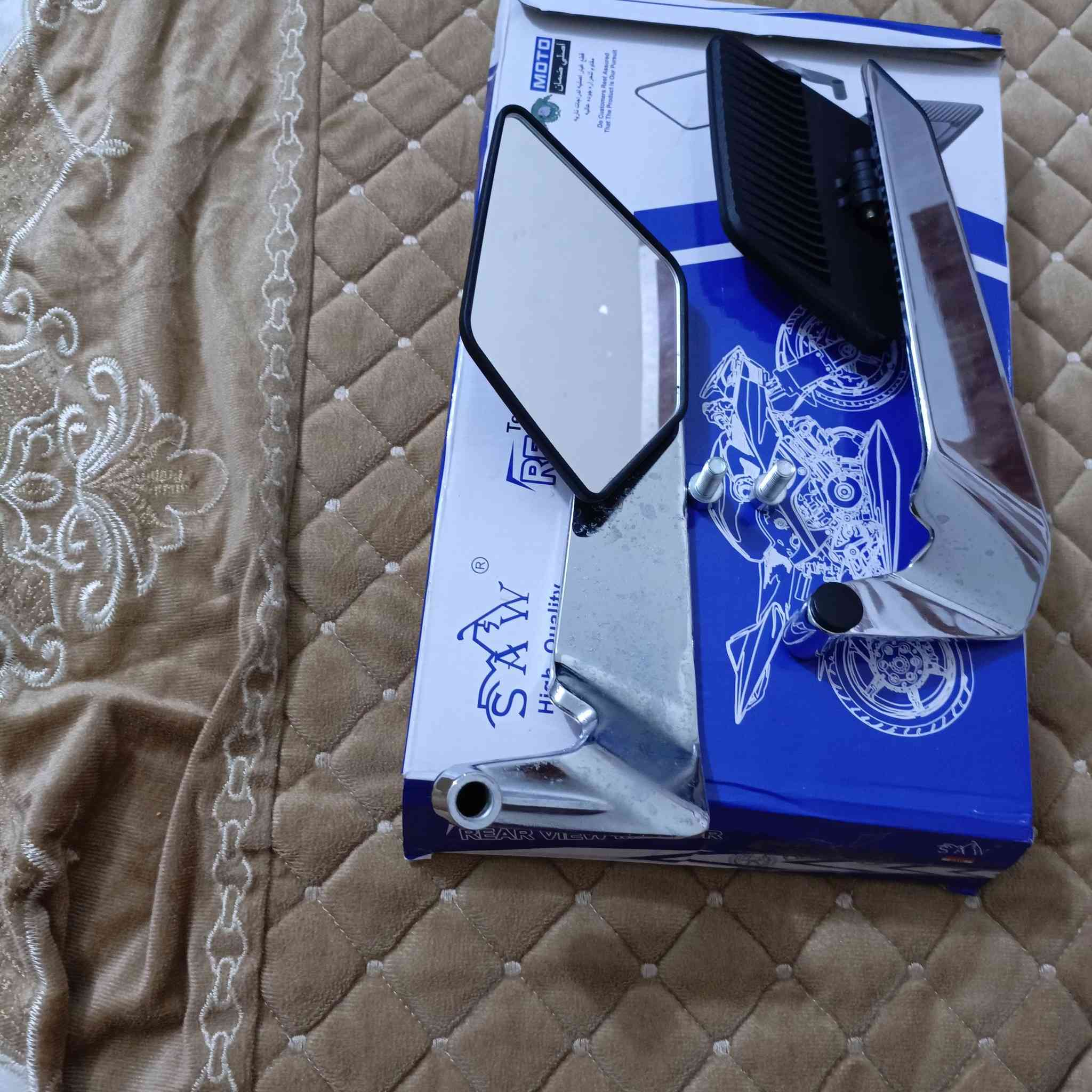 سلام عليكم للبيع مرايات نيكل اصليات ثقيل كامل جديده 
 تصير عل جميع دراجات جوكر سعره 15 مكاني كوت رقم ‏‪***********‬‏
