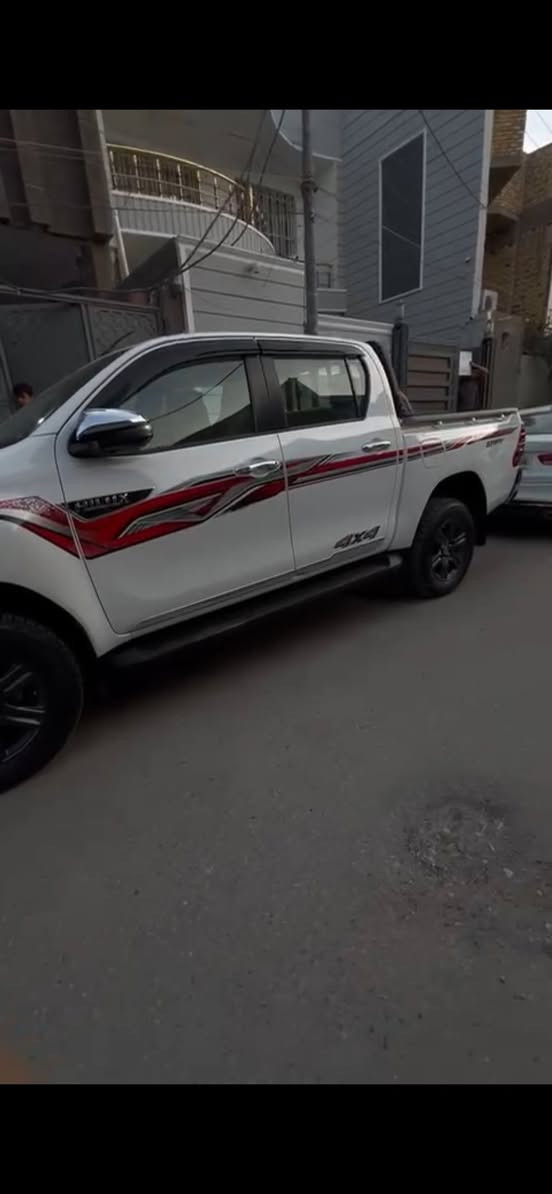 هيلوكس 25 فور ويل فول موصفات رقم دولي مغلفه جلد ارضيه كشنات اوتماتيك رقم بغداداربعه سلندر0780007191


**إذا كنت صاحب هذا الإعلان وتريد حذفه لأي سبب، رجاءا أرسل رسالة إلى الدعم الفني**