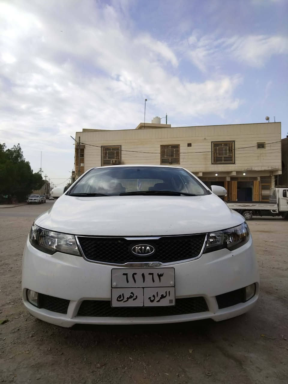 سيراتو 2010 رقم دهوك بسم كردي شرط التحويل
بيه صبغ بالبنيد وبارد وتكحيل جوه قبق البانزين
مكان كربلاء - ***********
السعر 87 $ @ وبيها مجال بصيط
