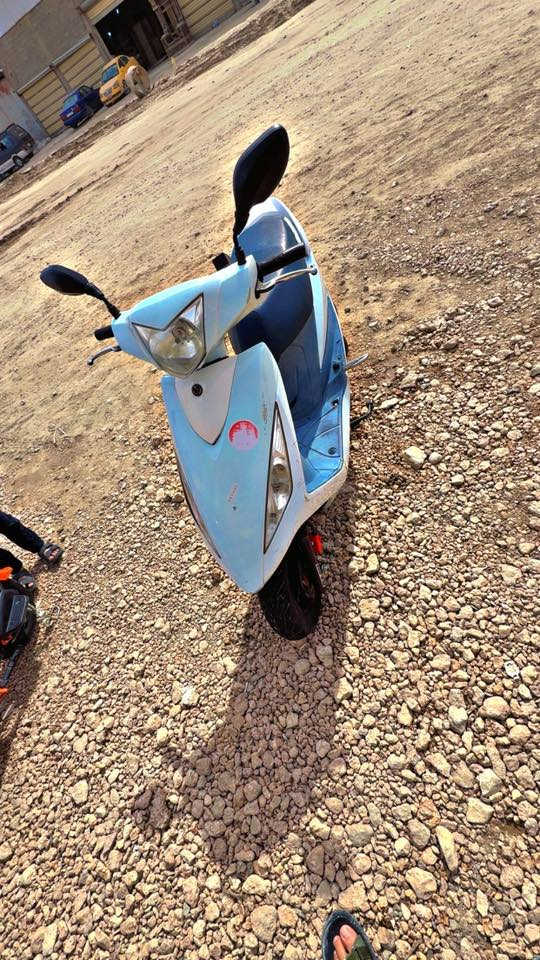 السلام عليكم دراجه سايم  موديل ١٦ جديده محرك بلادي مامفتوح برغي ع الشركه الدراجه كله على البلاد  مكاني الفلوجة  التواصل ع رقم الهاتف ***********
