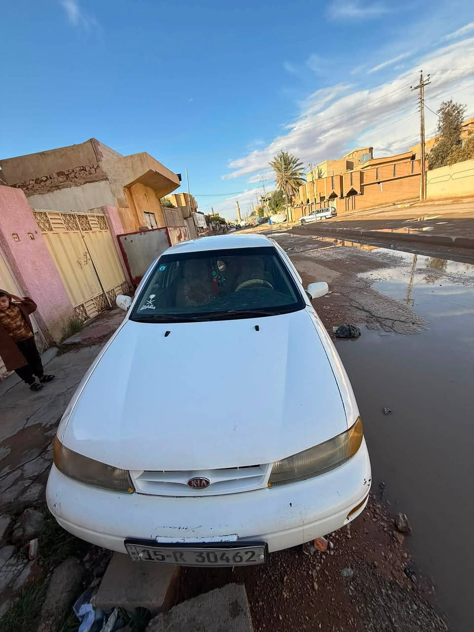السلام عليكم ورحمة الله وبركاته
كيا سيفيا ١٩٩٥ رقم أنبار كير عادي محرك مفتوح 
دواخل جديده تبريد شغال ترهم مراوس وترهم بيع 
*********** ومتواجد واتساب وماسنجر
