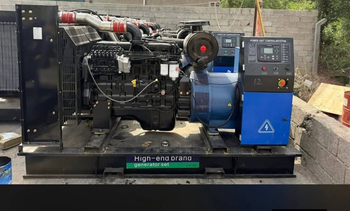 🔥 للبيع مولدات كمنز أصلية – زيرو 🔥
⚡ كمنز 24 فالف
▪️ حجم 114
▪️ 250 كيفي
▪️ نظام حماية متكامل
▪️ جاهز للتشغيل
⚡ كمنز حجم 102
▪️ 150 كيفي
▪️ نظام حماية كامل
▪️ زيرو لم يُستعمل
📍 بغداد 
📞 ***********
