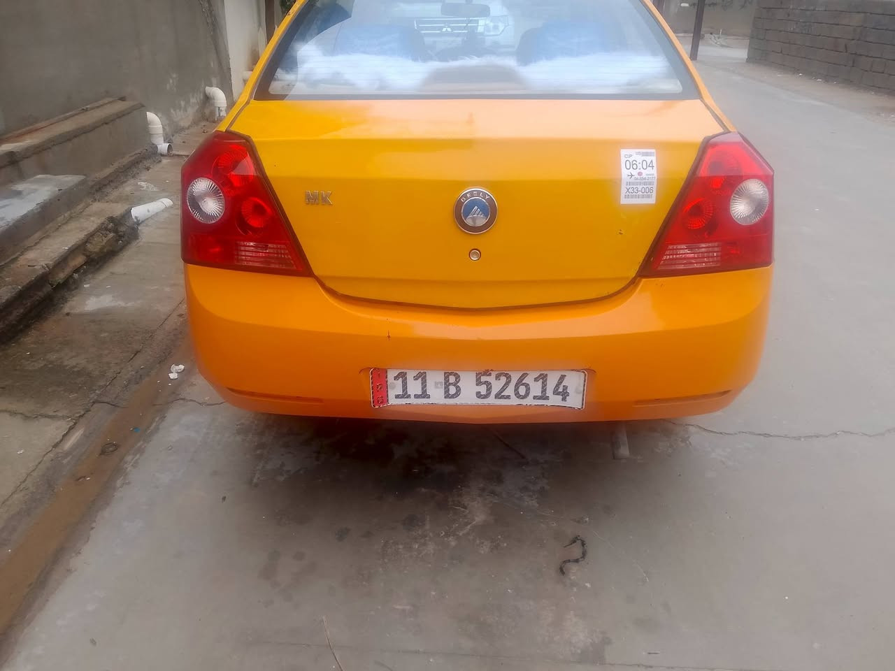 جيلي ام كي موديل 2012 محرك كير كورلا اوتماتيك صارلها اسبوعين من تحورت رقم انكليزي مصفر هيئة وغرامات سنوية لحد 2031  سيارة جاهزة اني وكيل الاول مراوس ابو بيع للاتصال ***********
