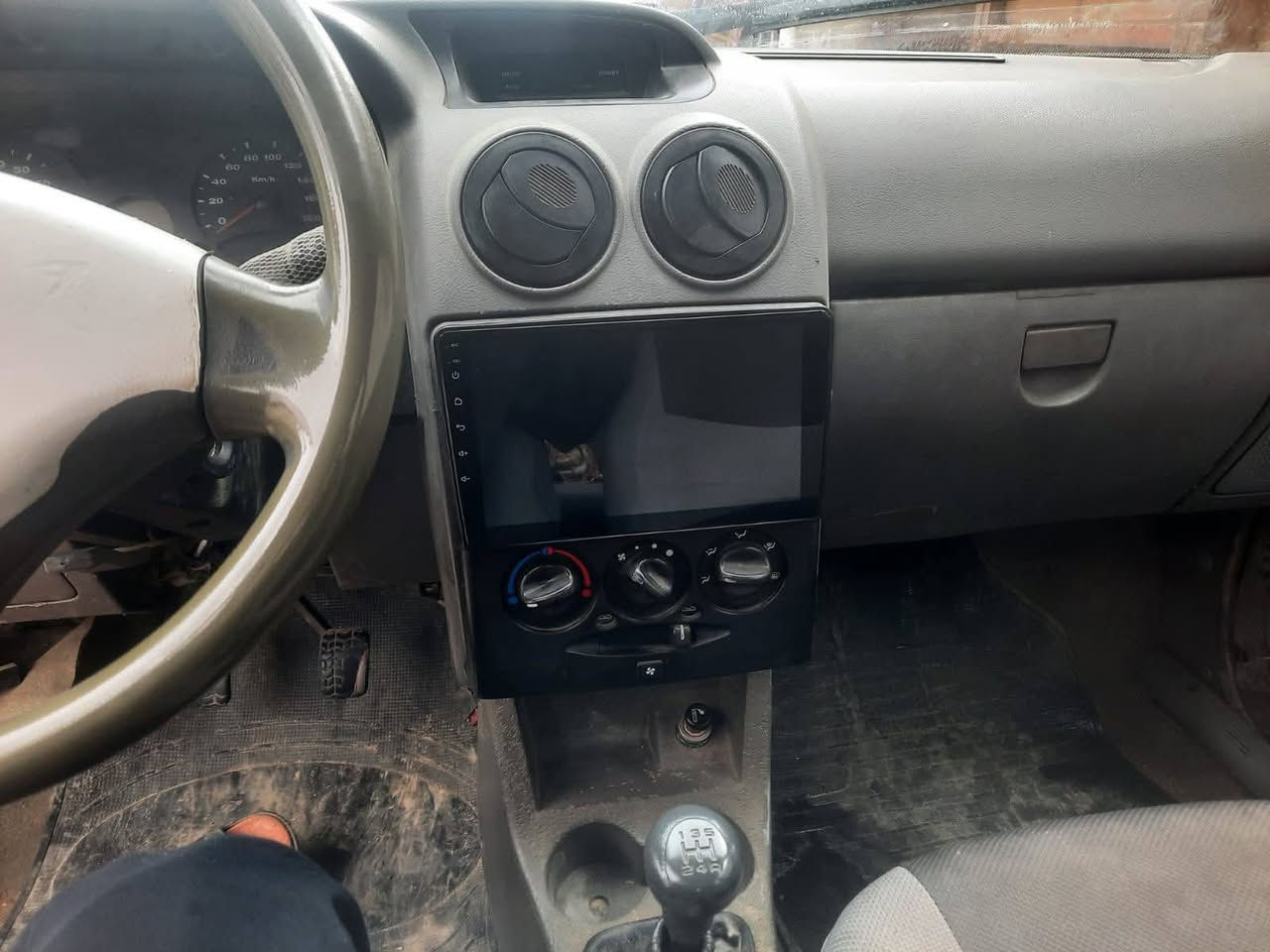 السلام عليكم سايبه مليون ونص نظافه فول قواصل ***********
