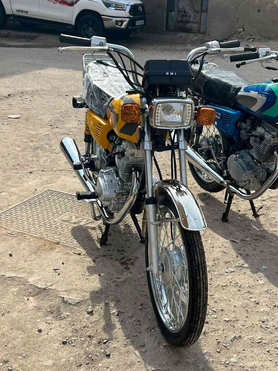 سلام عليكم دراجه رقم وسنويه تحويل ثاني يوم دراجه ماستخدم 2022 مليون900
دراجه + دراجه اصولي أوراق بسمي زركه سعر750 المكان البصره ***********
