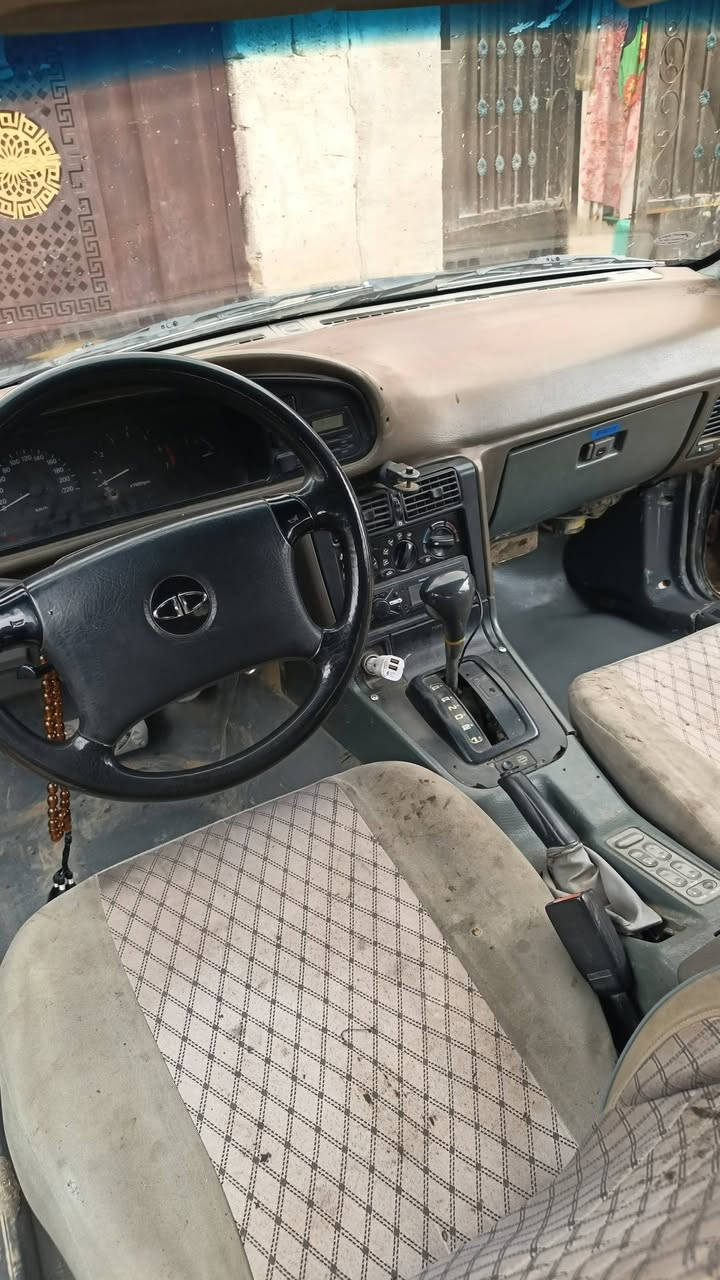 رقم بغداد نكليزي هزة جديدة مكينة خيط بخار 
تخم تاير جديد تدفة كل كهربائيات شغالة  الكشر شوف عينك السعر 22
***********
