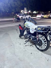 من رخصة الادمن دراجتي للبيع ايراني سونيك 2025  5كير الدراجة شبه زيرو م...