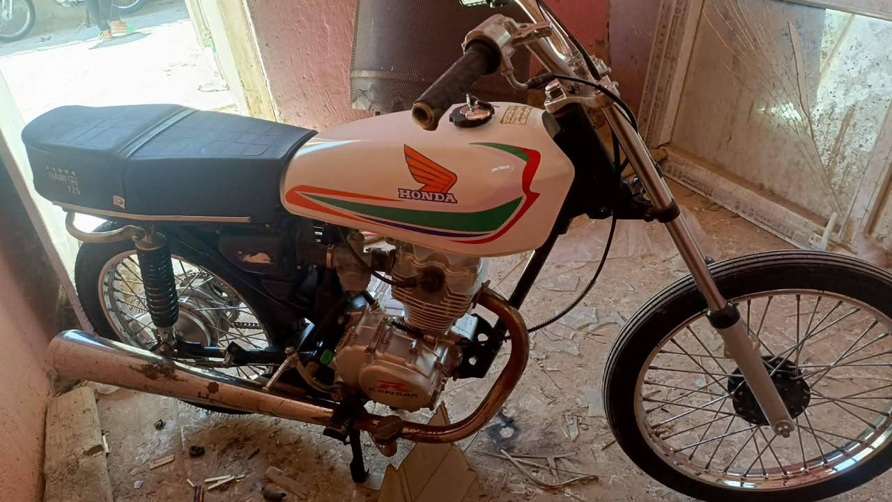 دراجه لل بيع مديل 25 رابيدو بس ولفات مفتوحه مكينه ناعمه تخبل  تعمير جديد سعر 360وبيه مجال  مكان كوفه ‏‪***********‬‏
