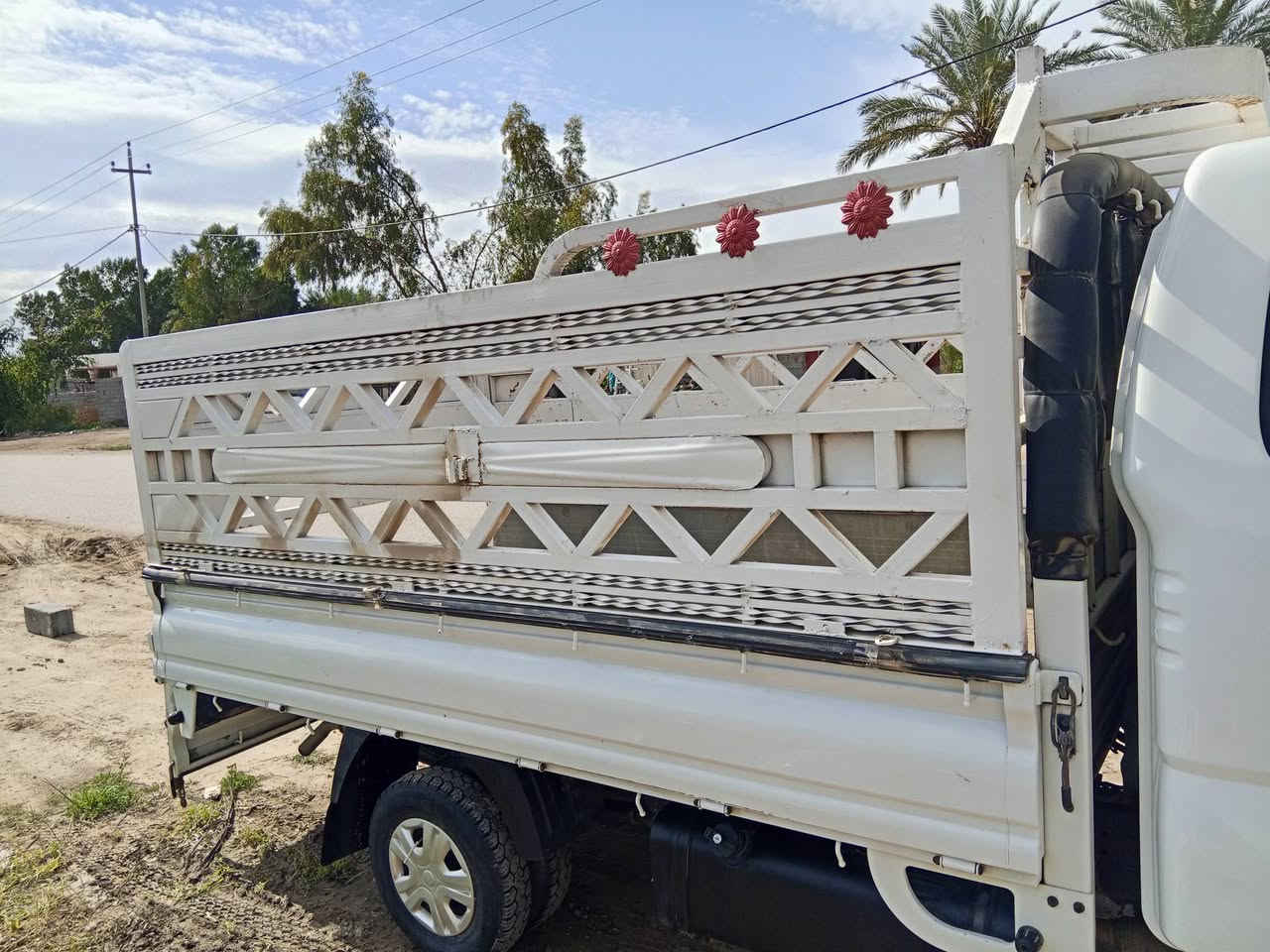 سلام عليكم محجر للبيع السعر 300 مكاني طويريج الخيرات قرب طاقت الكهرباء***********
