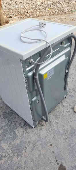 ئەم خەسالەیە بۆ فرۆشتن زۆر لۆکەو بیعەیبە مارکەی ئیڵجیە 10نیوە شوین سلیمانی ژ *********** السليمانية
