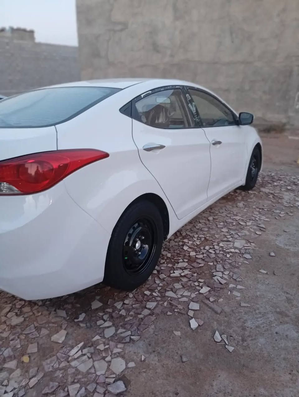 سلام عليكم النترة افانتي موديل 14 وارد كوري بيهه مدكر امامي وبيهه صبغ 3قطع سيارة مال بيت سنويه 27 رقم ميسان راعييه بل قبله يريد تحويل مكينة1600دوش تبريد ثلج حدادة عامة تخم تاير مكاني بصرة ابو الخصيب سعر 93بيهه مجال قليل *********** راسل واساب وتدلل
