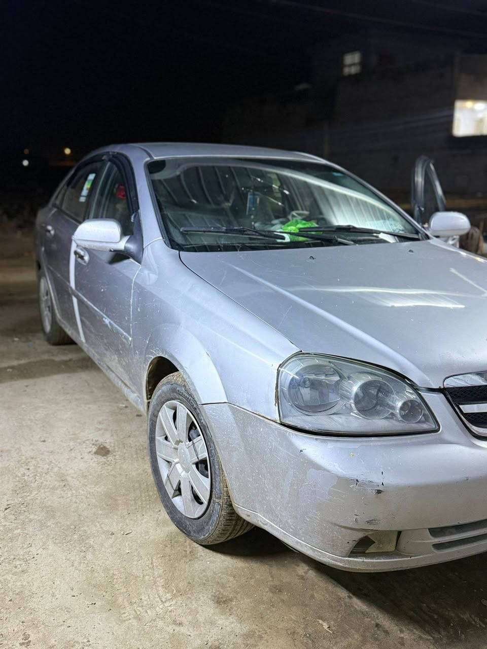 اوبترا موديل 2005.  السعر 58 محدثه السياره جاهزه من كلشي كير عادي رقم بغداد مكانها بغداد المحموديه (***********)
