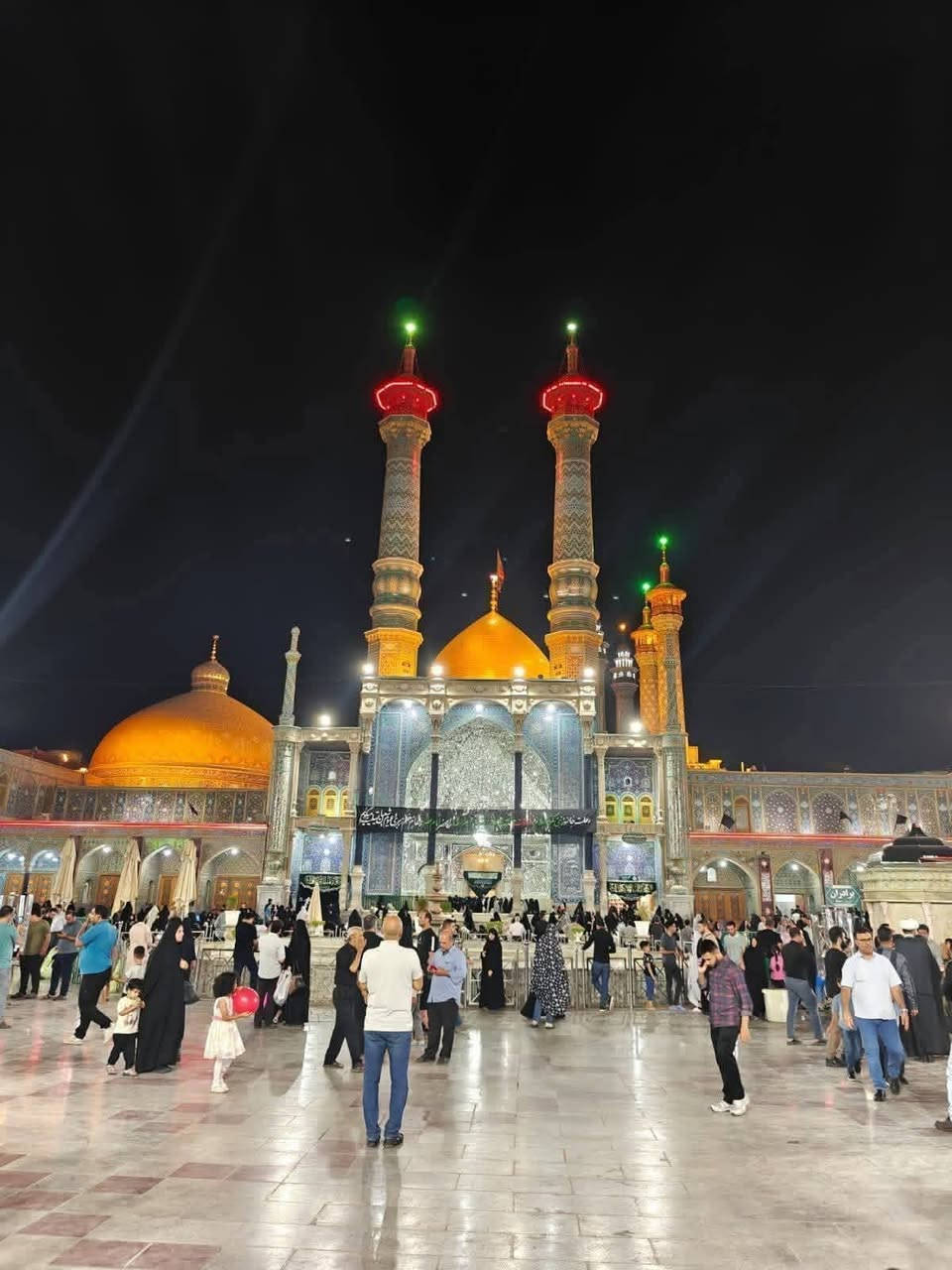 كما عودناكم على عروضنا الجميلة رحلتنا إلى ايران  
يشمل فندق ونقل  مزارات
 الانطلاق يوم 2026/6/10 السعر 150 الأطفال لحد عمر 8سنوات مجاني  رحله 12يوم الاستفسار  على الارقام التالية ***********
عنوان الغربي السماوه

