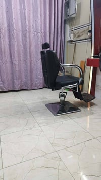 كرسي حلاقة • جك شغال • نجف المجمعات