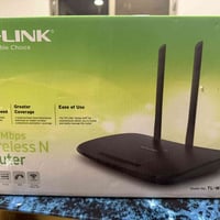 راوتر للبيع ب 15 الف للتواصل 07700437460