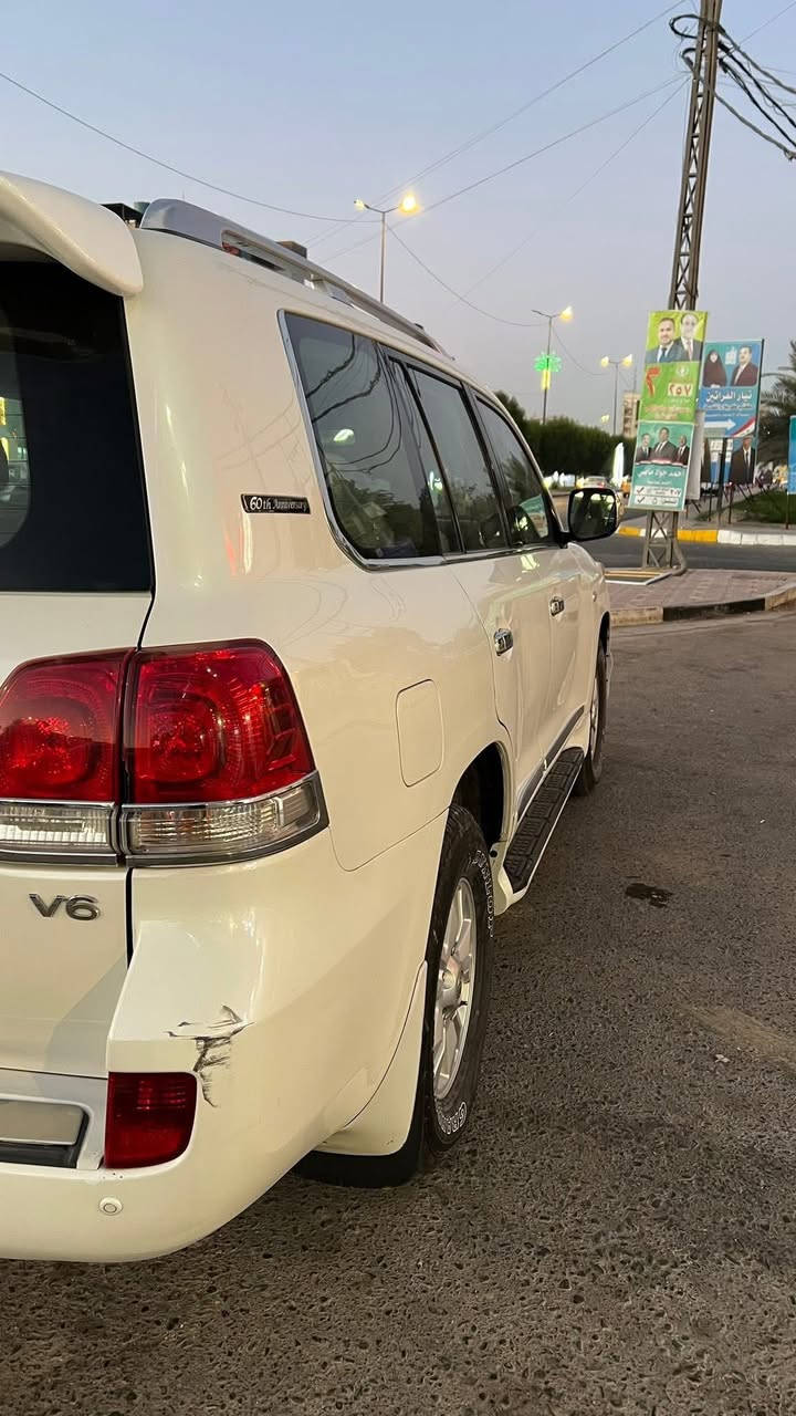 السلام عليكم
تويوتا لاندكروز 

بريم ام الطفايه 

موديل 2010 

رقم بغداد مميز 

بيها قطعه صبغ الجاملغ الخلفي اليسار

كير و مكينه بشرط 

ماشيه 260 ألف 

مكان كربلاء  
السونار مرفق مع المنشور 

سعر 283 ورقة


**إذا كنت صاحب هذا الإعلان وتريد حذفه لأي سبب، رجاءا أرسل رسالة إلى الدعم الفني**