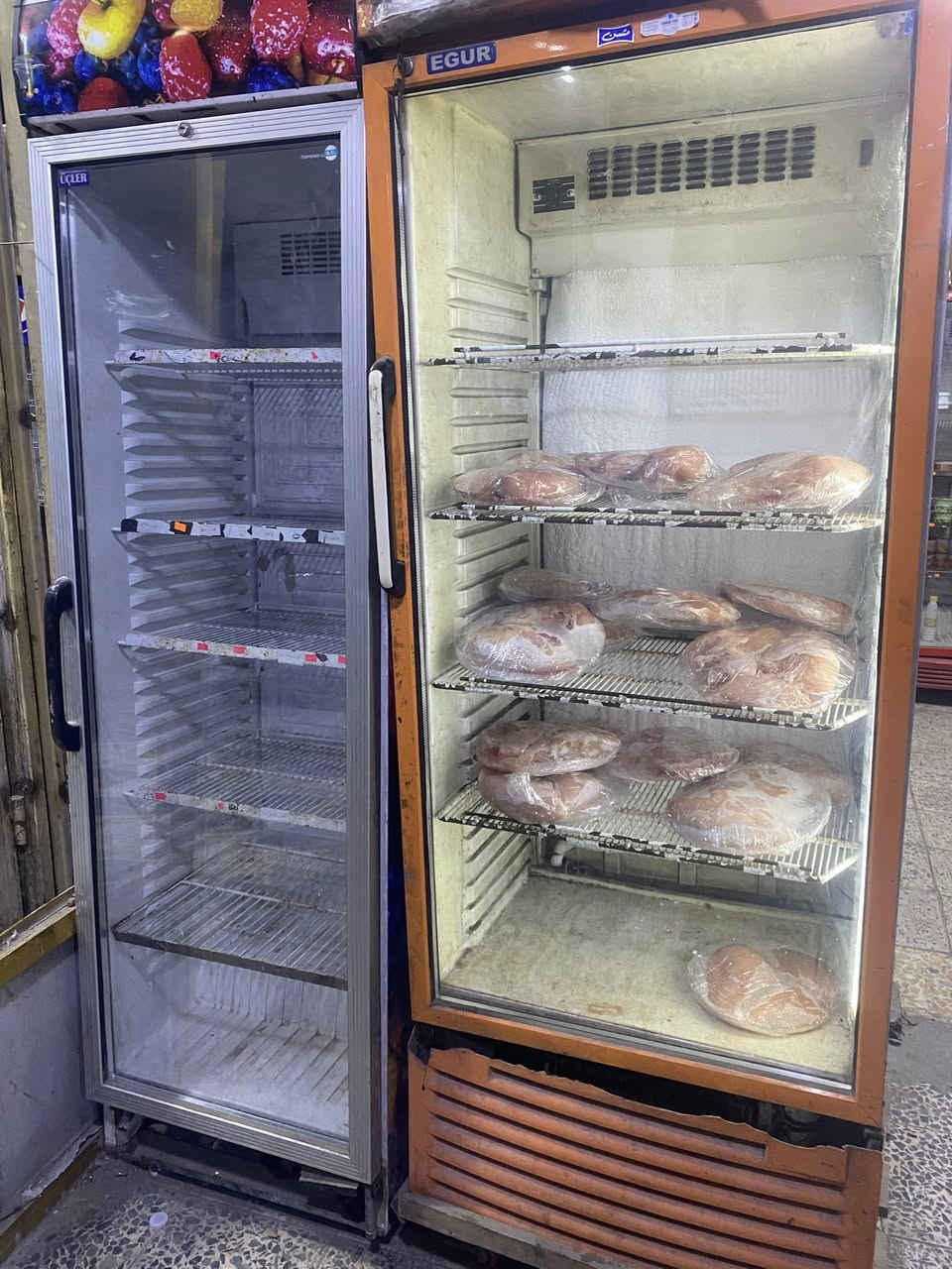 تصفيه اسواق عوارض ومجمدات ورفوف وسلات جبس لبيع ***********
