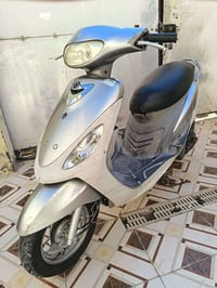 ماكس منغولي • حاوية • يدخل خاص