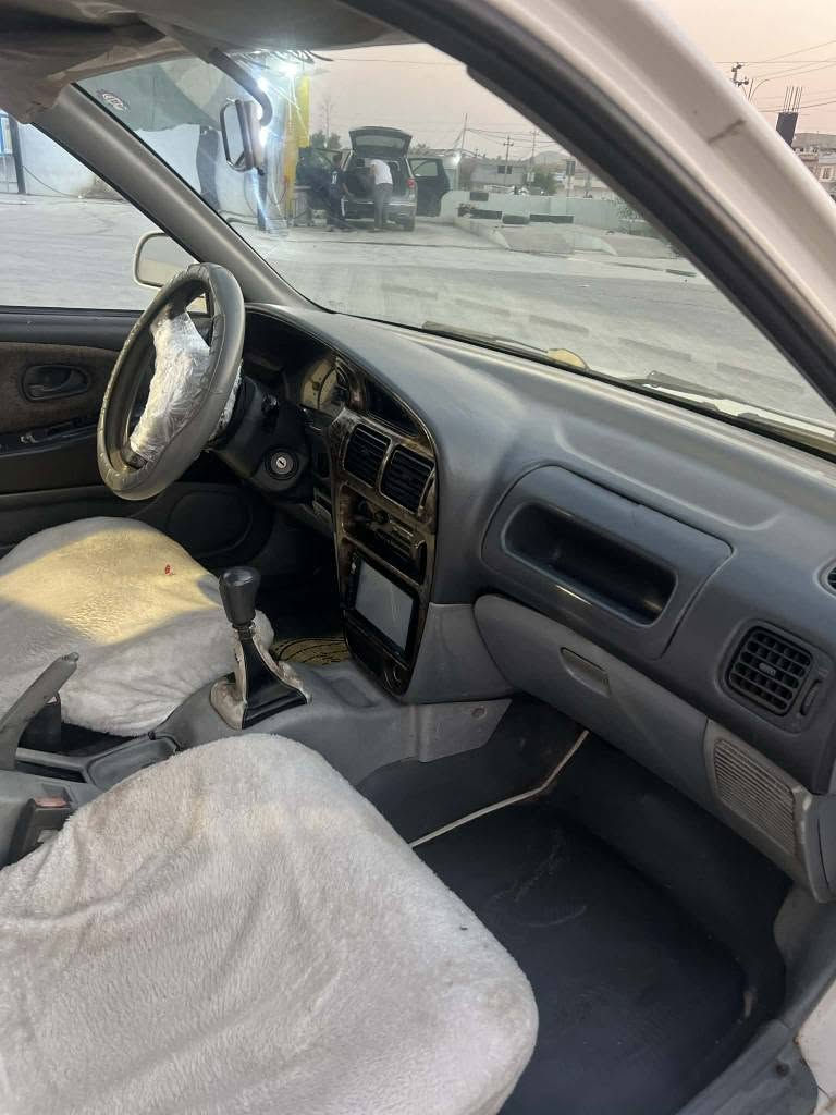پڕۆتۆن مۆدێل 2002 
ئاڕمی سۆران بەشەرت
 هەموو کوردوستانی پێ بکە
گێر و مەکینە توند و تۆڵی هەموو گیانی بەشەرت چوارتایەی لۆک 
جام کاربای
نرخ قفڵی 14گەڵا 
شوێن ڕانیە

***********
*********** رانية, السليمانية
