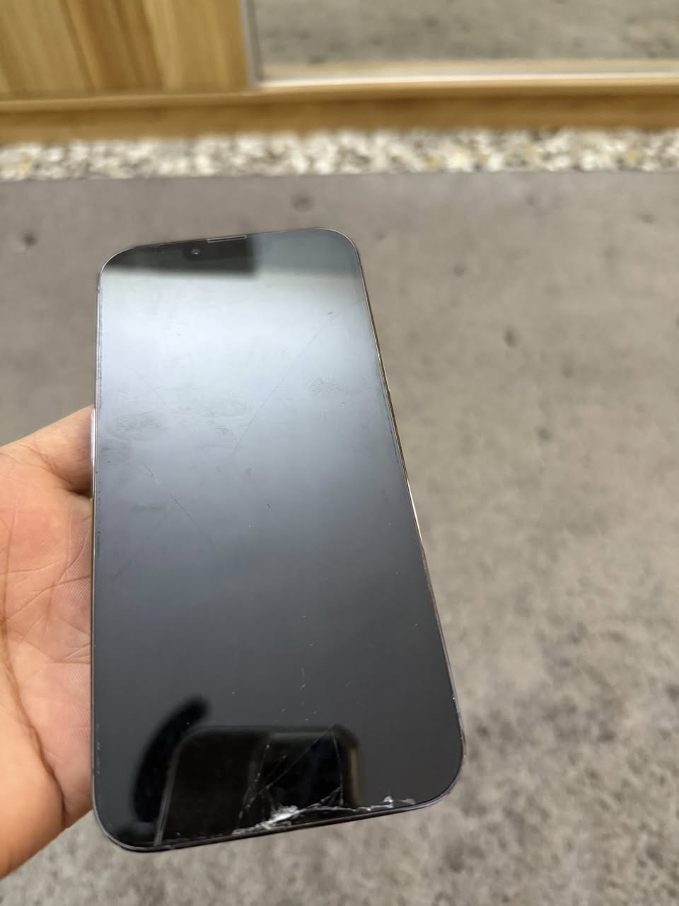 السلام عليكم
للبيع ايفون 13 برو ماكس ذاكره 256 بدون ملحقات
بي كسر بلكلاس ومن وكع طلع اشعار كامرا
السعر 425 نهايته مكاني شارع فلسطين


**إذا كنت صاحب هذا الإعلان وتريد حذفه لأي سبب، رجاءا أرسل رسالة إلى الدعم الفني**