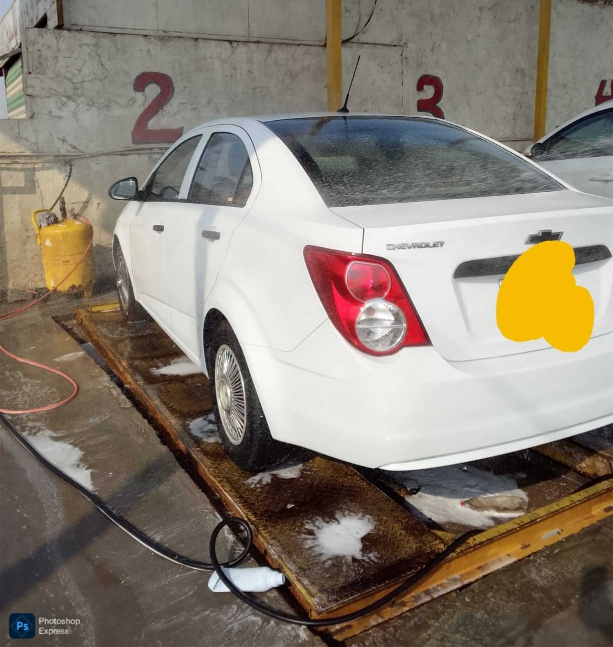 السلام عليكم شوفرليت سونك خليجي موديل..2012 رقم دولي سنويه وهزه جديد السياره جديده احلئ من الصور كير ومكينة كورلا.. بسمي   اوتماتيك السياره تقفيل مركزي بصمه جنطه.. الشراي يتصل ***********
مكاني بغداد... السعر 60 وبيها مجال 
للبيع.. او المرواس
