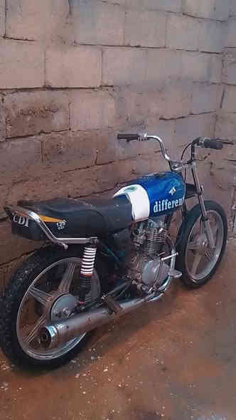 السلام عليكم مره رخصت الادمن
دراجه للبيع موديل 17 دراجه شغاله اي نقص مابيها سعر 140 بيها مجال للطيبين مكاني كركوك حي عسكري
