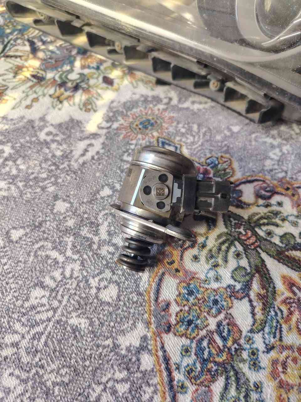 اسلام عليكم عندي غراض لبيع مال سوناتا 2015 امريكي ***********
