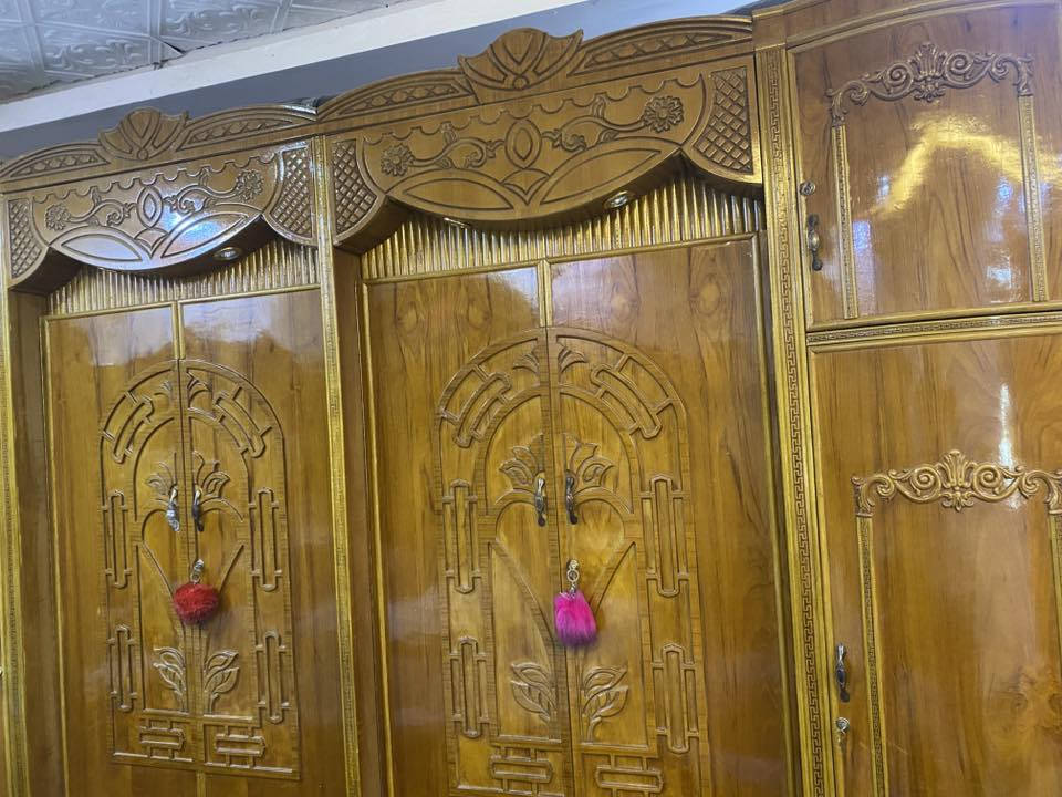 غرفه اخشاب صاج داخل وخارج عراقي  مفصله فصال للاستفسار ع الرقم***********وماسنجر متواجد
