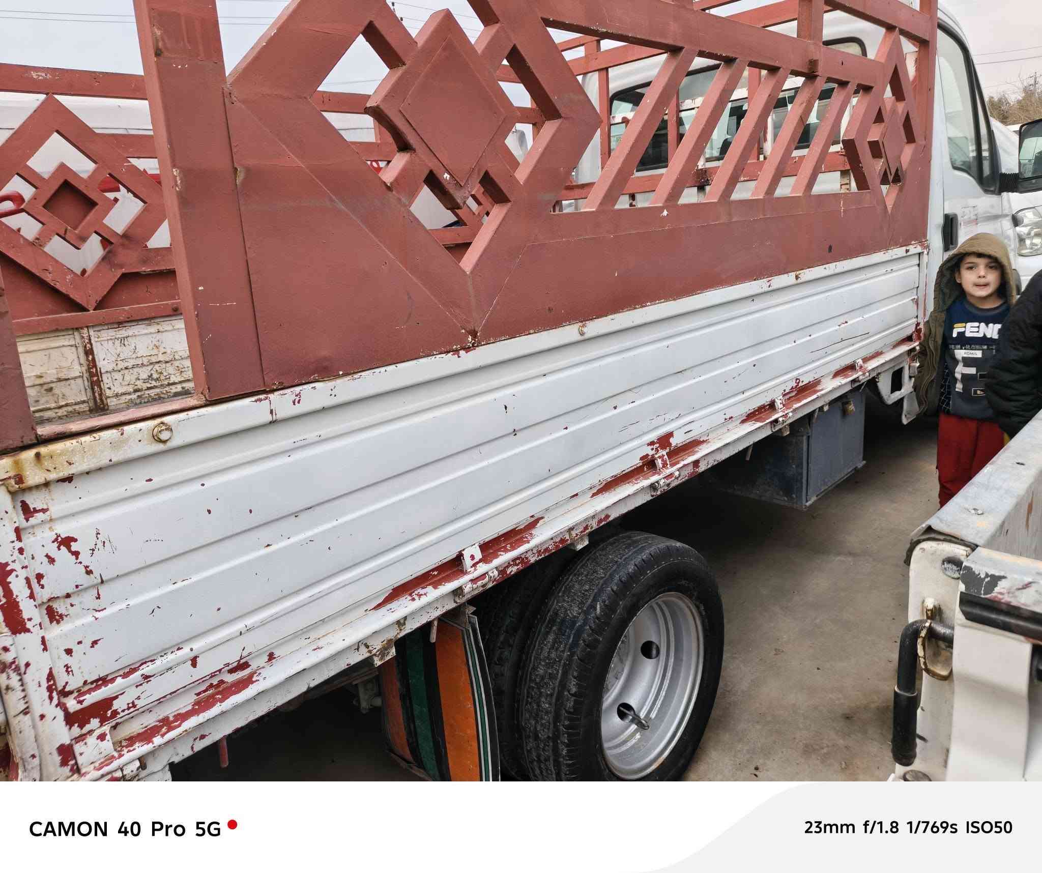 سلام عليكم افيكو رقم سليمانيه 2005 السعر 50 ورقه وبي مجال قليل ***********
***********
